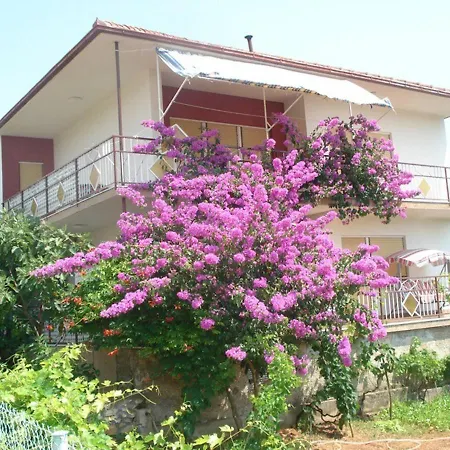 Apartment Romantic With Sea View Vinisce, Dalmatia Vinisce