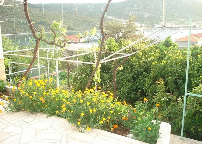 Romantic With Sea View Vinie, Dalmatia Vinišće