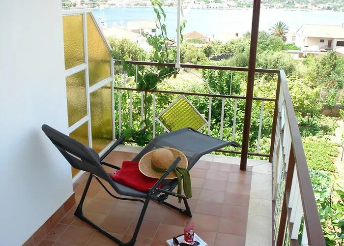 Romantic With Sea View Vinie, Dalmatia Vinišće