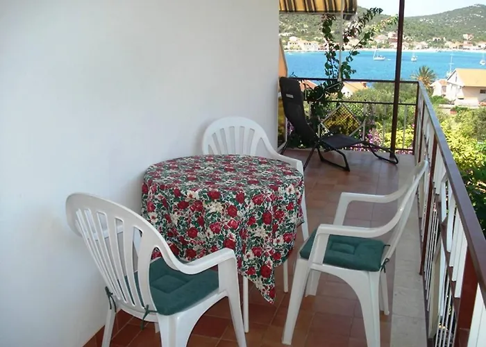 Romantic With Sea View Vinie, Dalmatia Vinišće